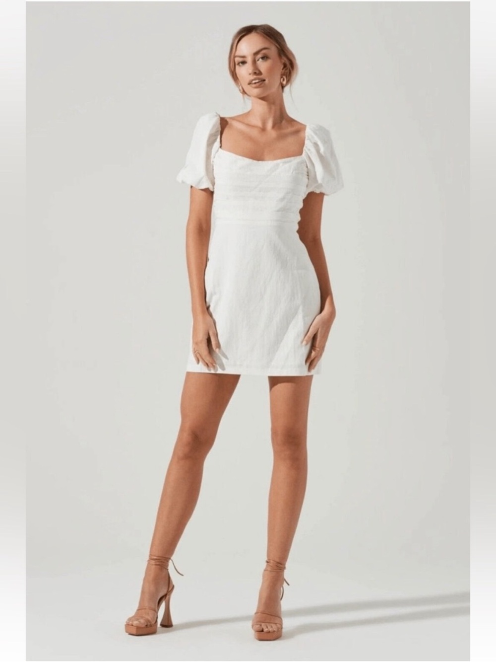 Astr White Square-Neck Puff-Sleeve Mini Dress